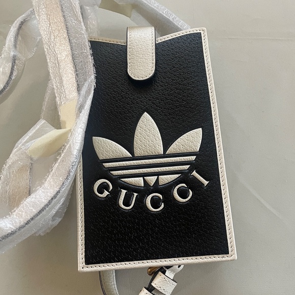 NWT GUCCI x ADIDAS SmartPhone Case Crossbody With Strap Set 702203 - Picture 2 of 10